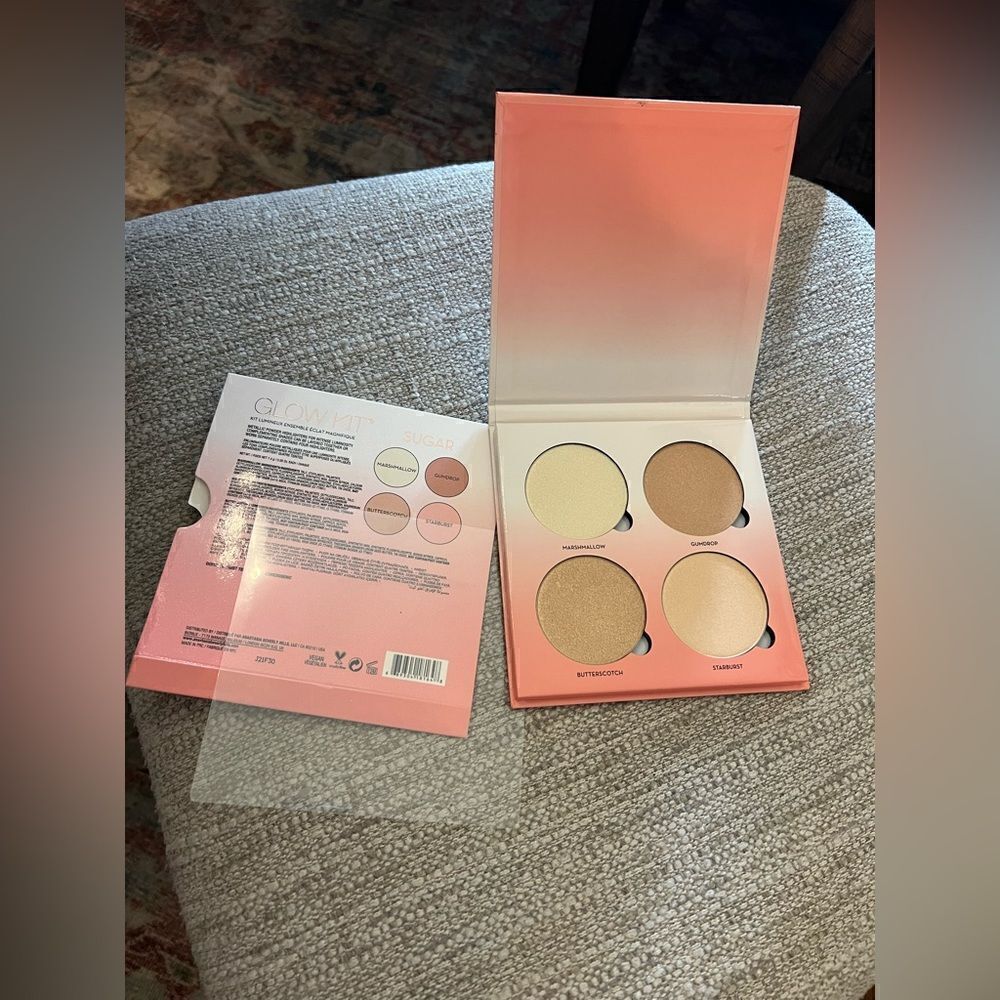 Anastasia Beverly Hills glow kit sugar palette highlighters